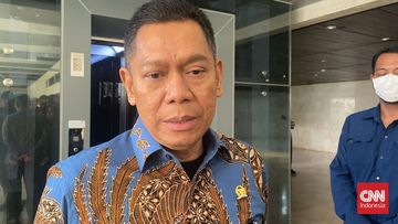 Adies Kadir Resmi Ditunjuk Jadi Hakim MK Gantikan Arief Hidayat